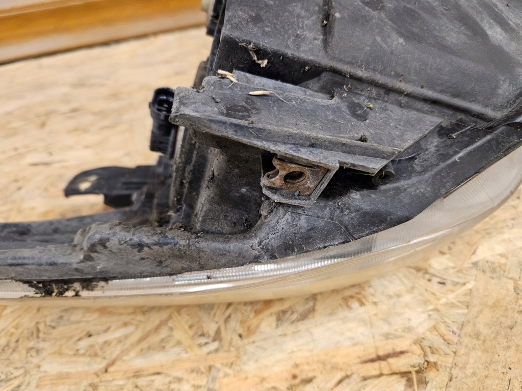 фото №8, Toyota prius iii 09-15 лампа ліва передня перед uk