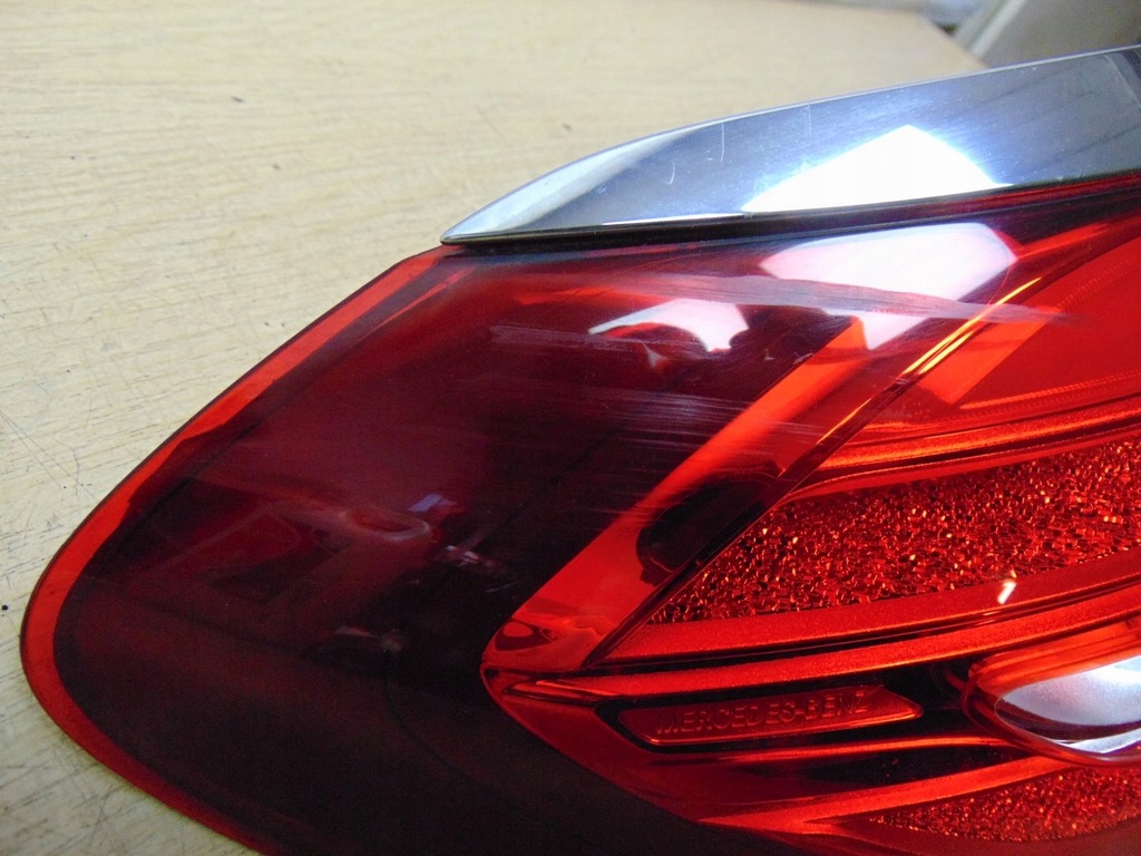 фото №6, Лампа левая задняя mercedes w213 kombi europa