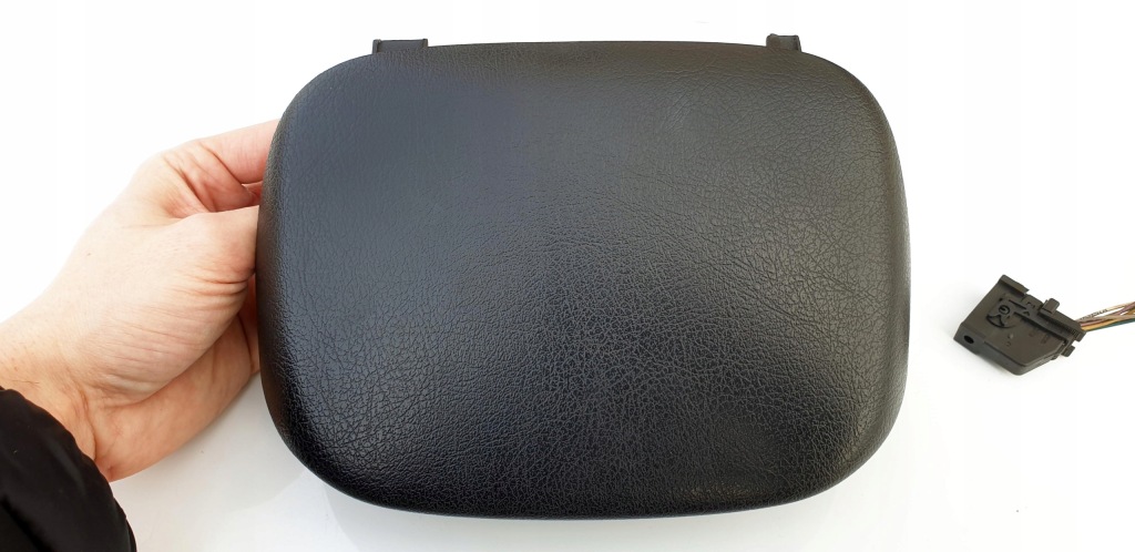 Peugeot 307 дисплей екран середній годинник чорна штекер 9652809977 Недорого