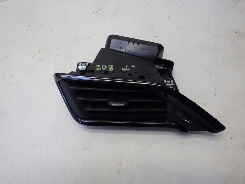 фото №1, Решітка обдув ліва peugeot 208 9633131777