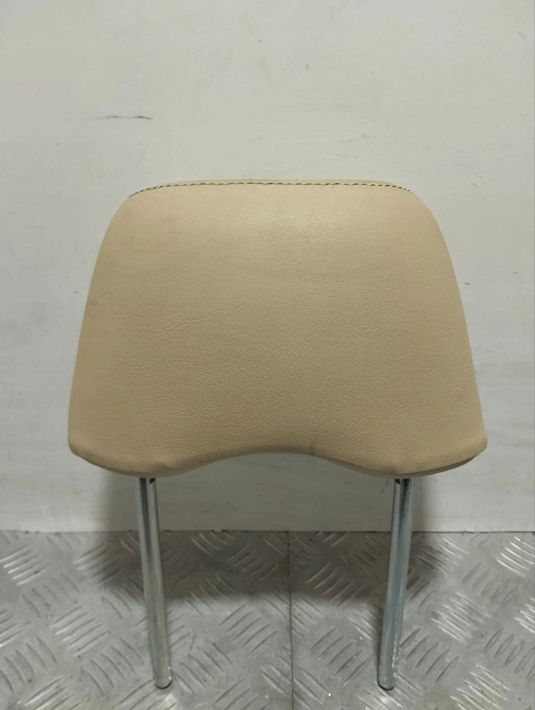 фото №5, Maserati granturismo 2012 підголівник сидіння заднього