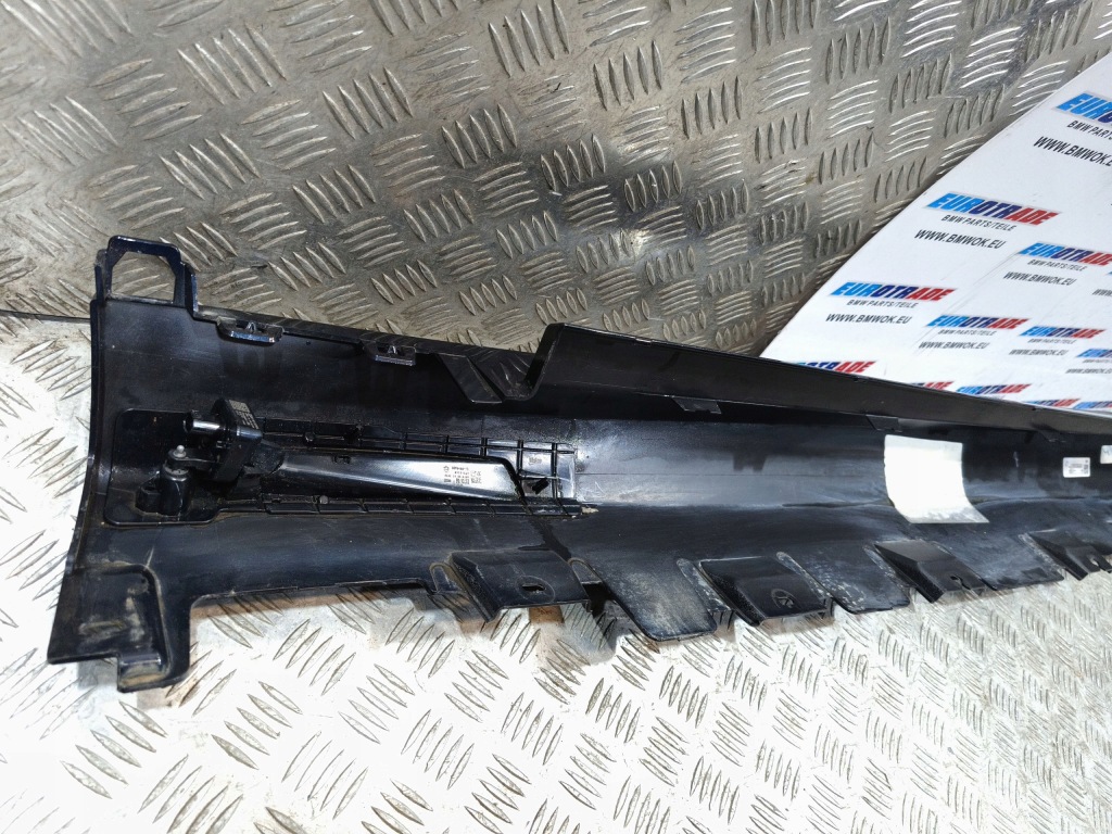 фото №13, Bmw x7 g07 + lift mpakiet молдинг порог правая carbonschwarz 416 8069984