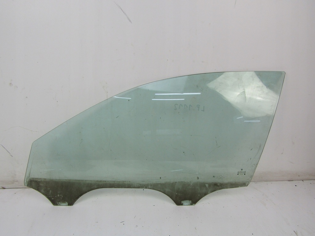 фото №1, Volkswagen passat b5 стекло дверь перед левая