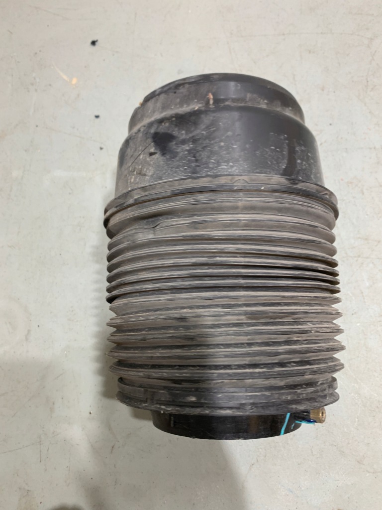 Пневмоподушка подушка задний  mercedes gl w167 a1673203901 amg оригинал Оригинал