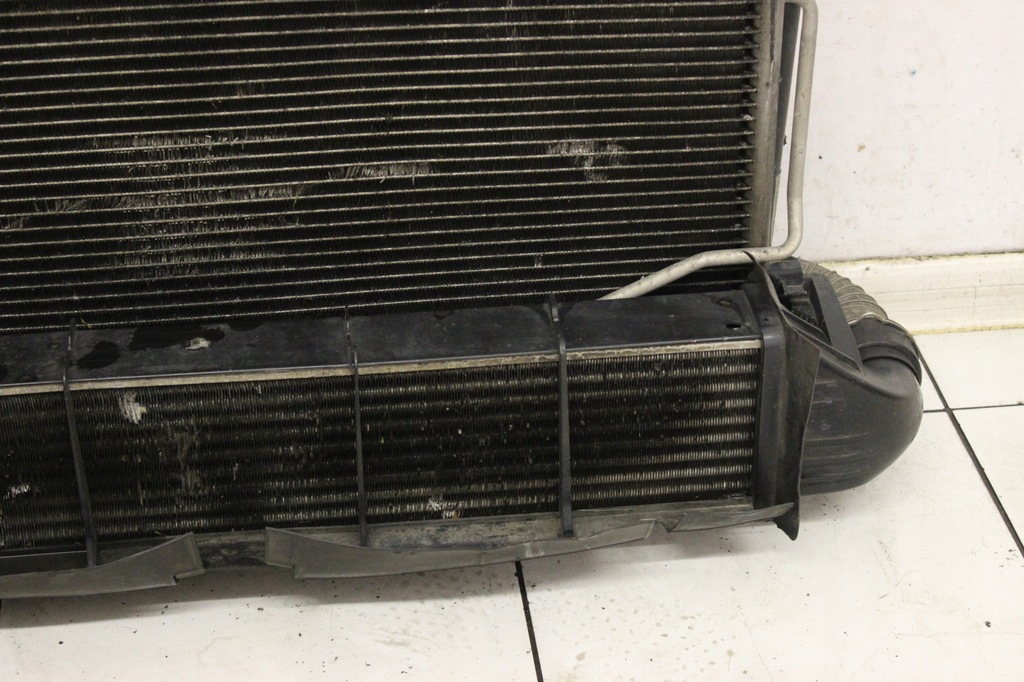 фото №10, Радиатор + вентилятор mercedes c w203 1.8 b t