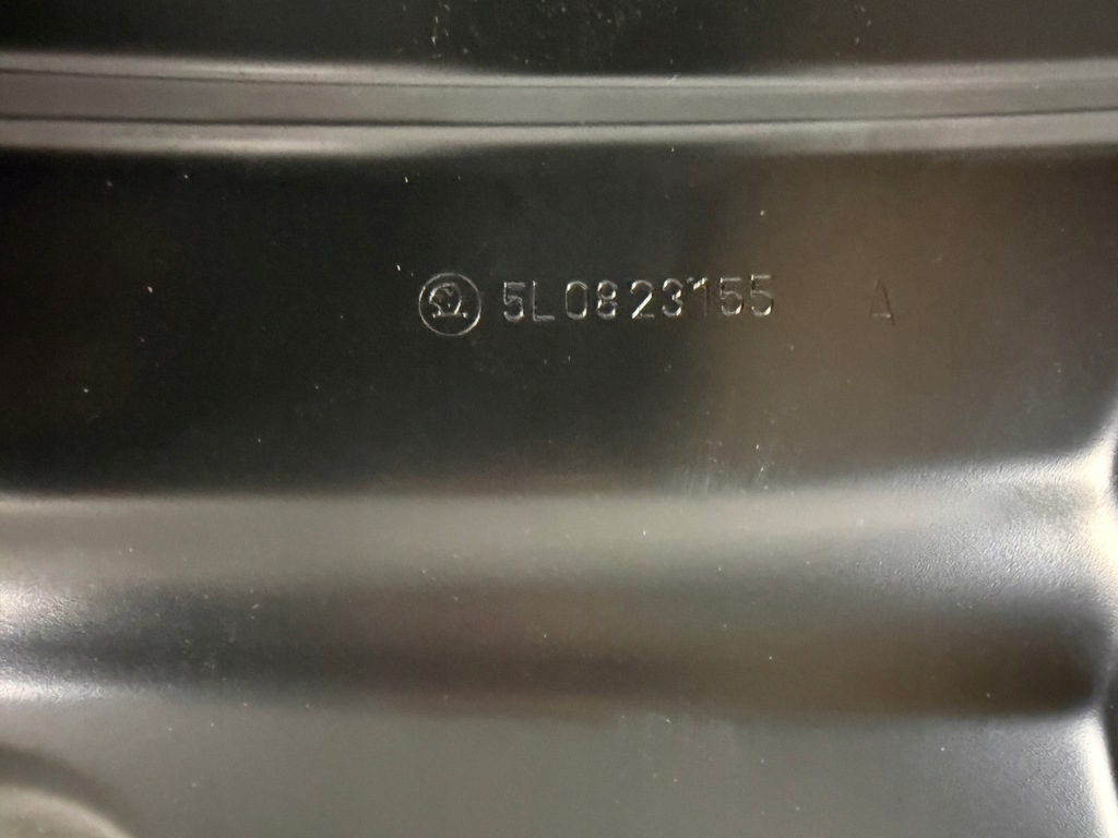 фото №10, Nowa oryg капот skoda yeti 5l0 lift 13-17 кришка