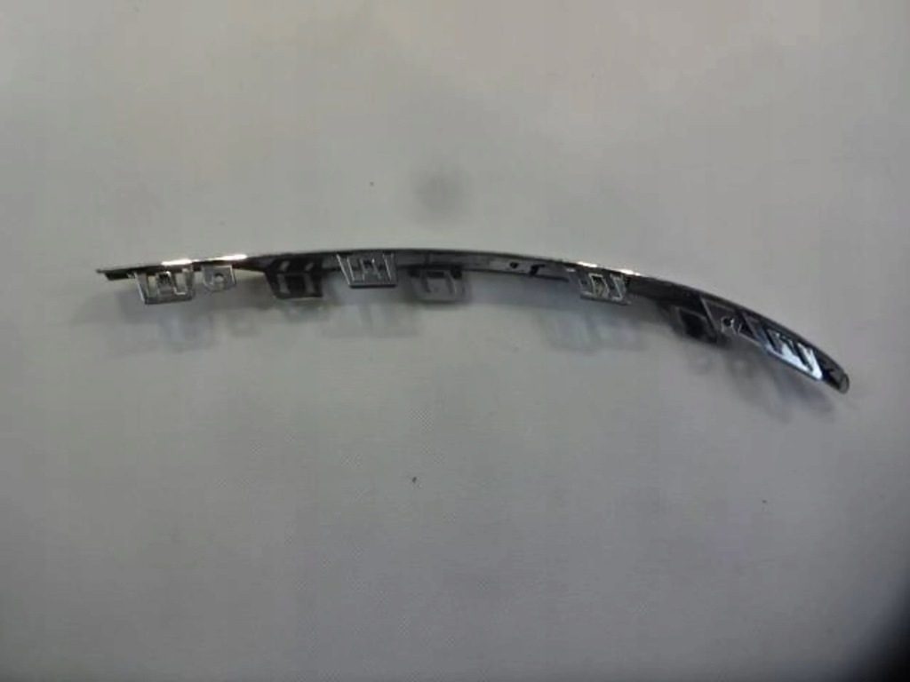 Хром молдинг ліва перед mercedes-benz eqc в Україні