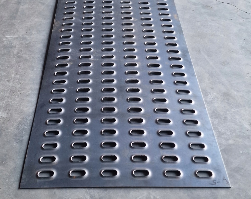 Лист lohr алюминиевая 75x300cm сертификат vdi 2700 najazd платформа эвакуатор Недорого