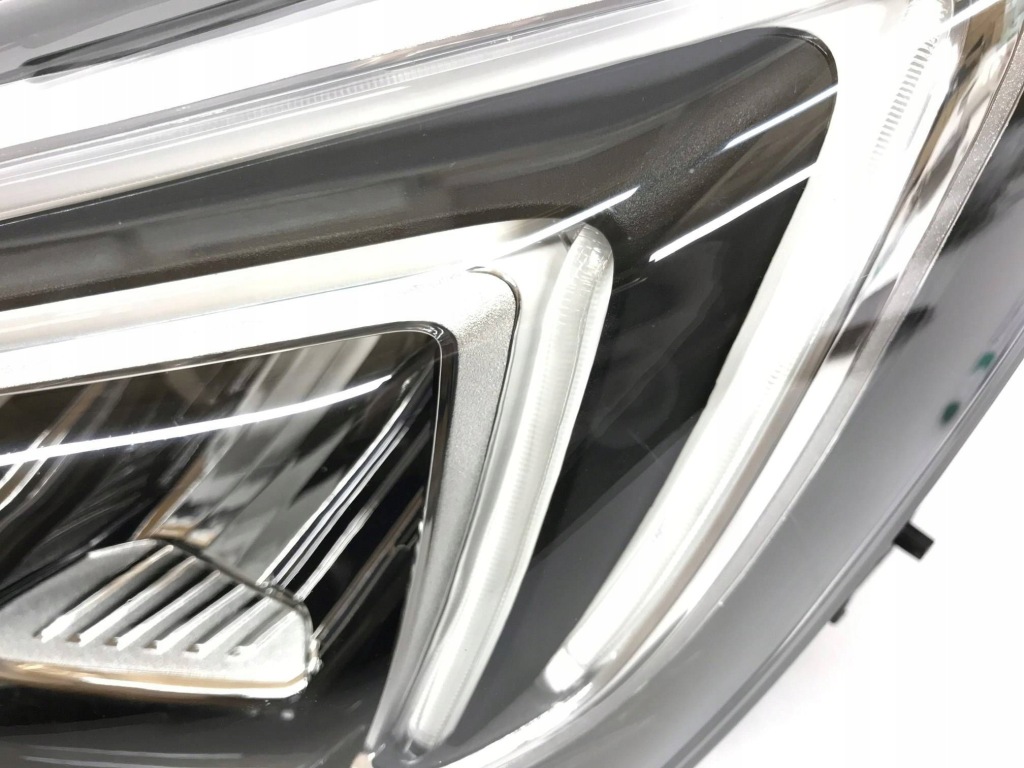 Y000709680 фара передняя перед левая opel crossland x рестайлинг  full led 20-24 Оригинал