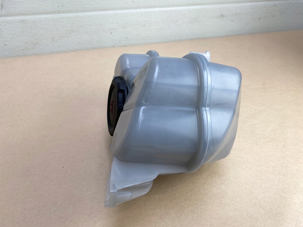 фото №9, Vw id.4 audi q4 e-tron бачок расширительный