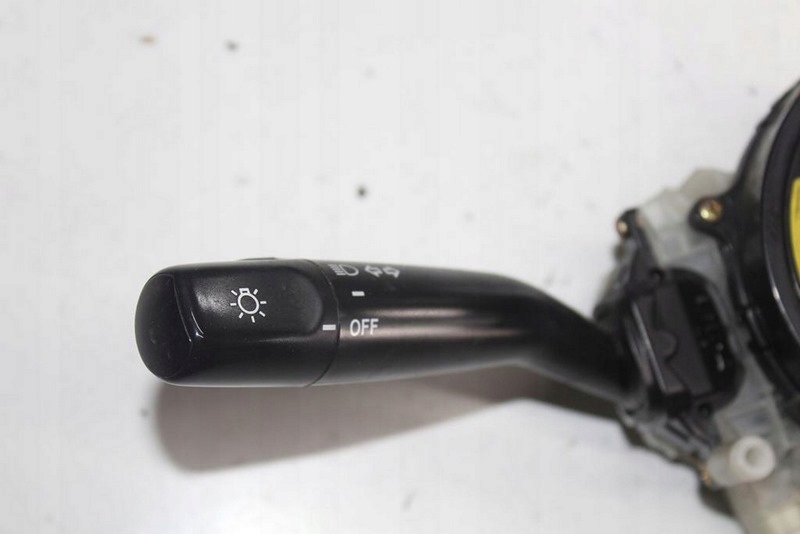 фото №2, Toyota prius 02 перемикач комбінований стрічка