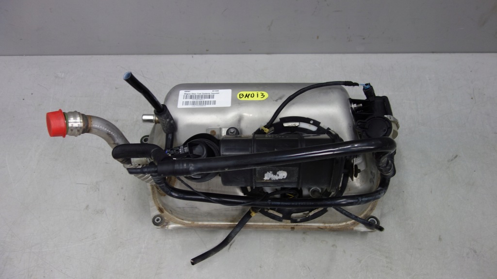 фото №1, Bmw i3 бак топлива 7340429