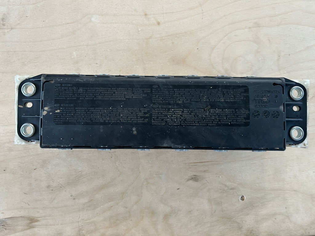 фото №1, Подушка коленная maserati ghibli jeep renegade usa 2015