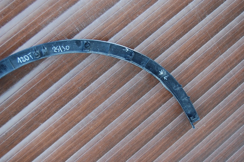 фото №11, Молдинг крила перед права tesla y 168385900-00a