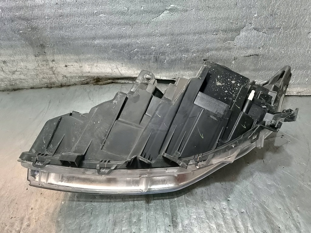 фото №3, Лампа права перед renault laguna iii 085511168r