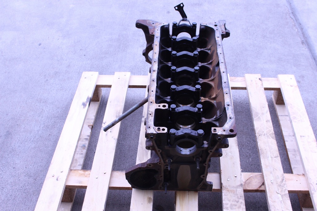 фото №5, Блок двигуна bmw e24 628