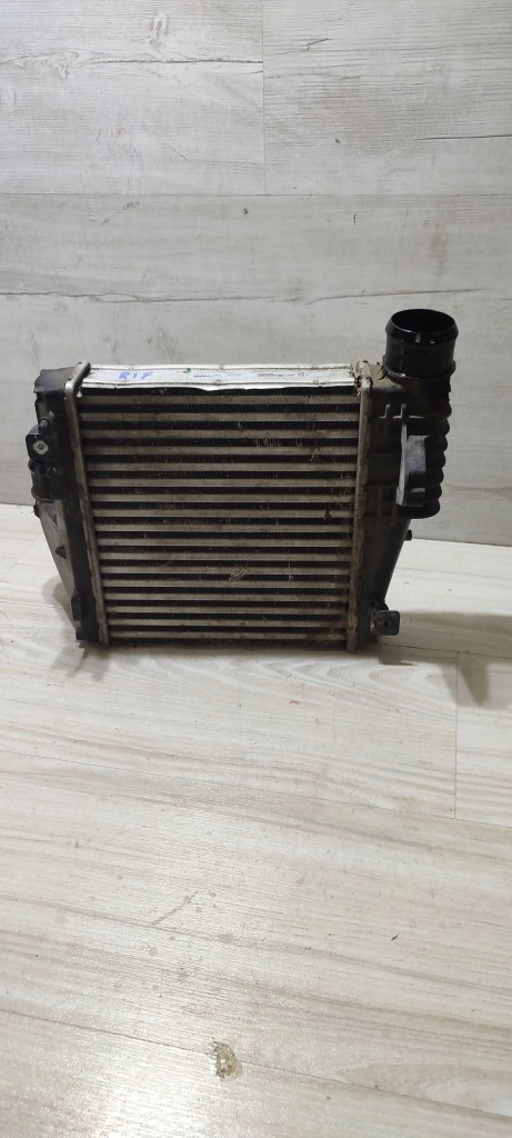 Купить Peugeot 308 t9 радиатор интеркулер крепления