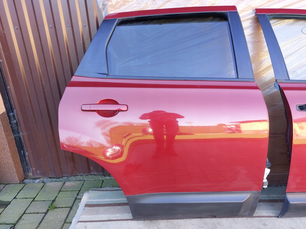 фото №11, Дверь правое перед задняя nissan qashqai j10 +2 красные naj 10r