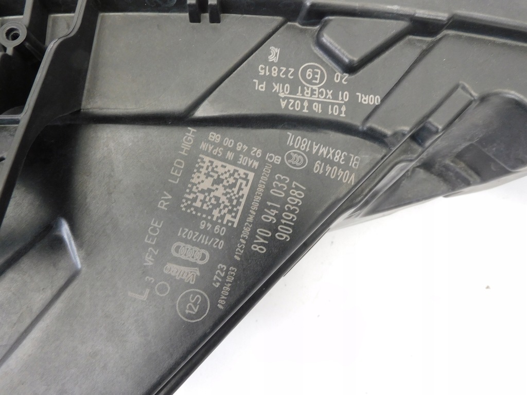 фото №11, Audi a3 8y лампа ліва права перед full led icar