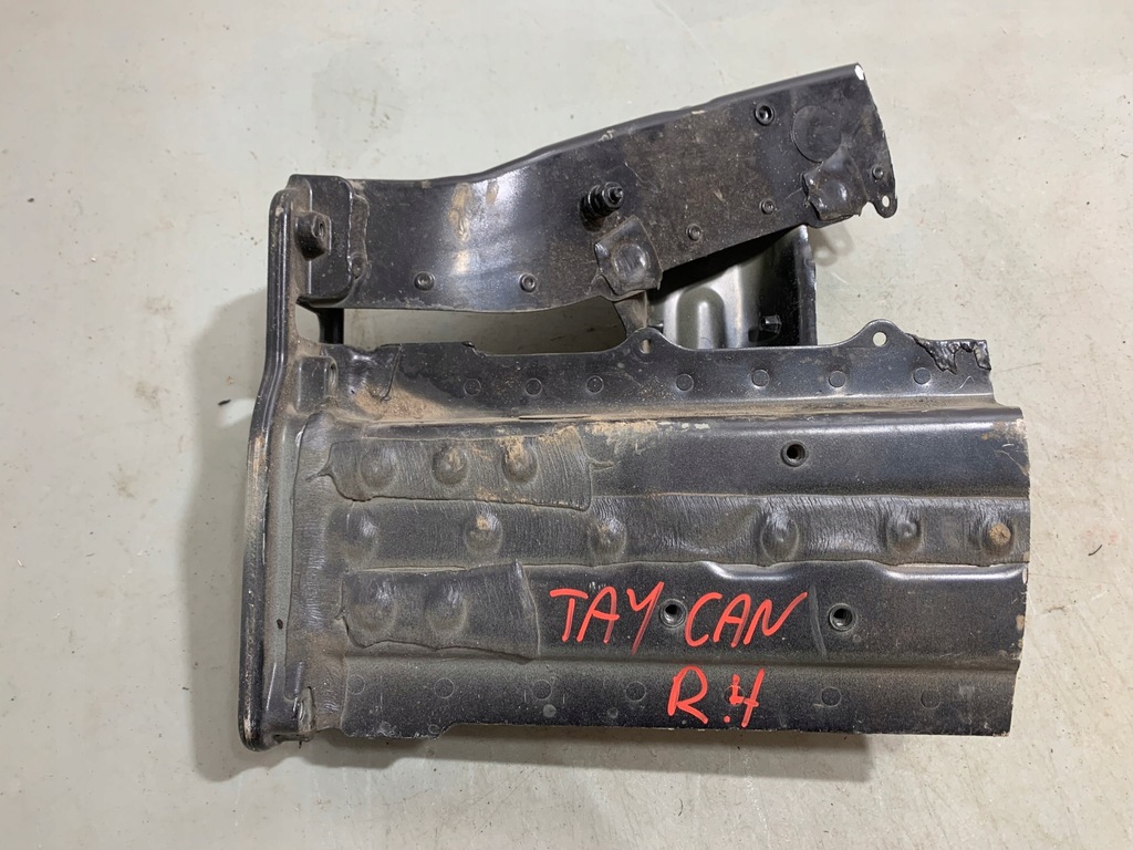 фото №1, Четверть лонжерон porsche taycan 9j1 правая