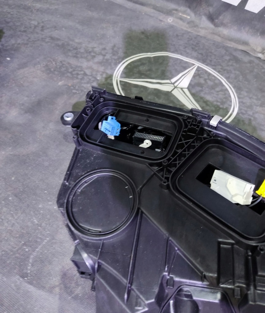 фото №14, Лампа mercedes s-klasa w223 digital light blue перед правая lub левая