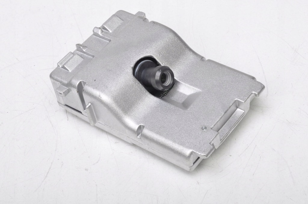 фото №1, Maserati ghibli iii камера стекло 670105420