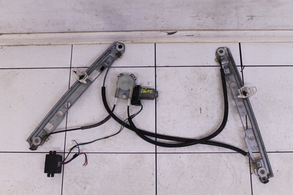 фото №1, Renault megane ii coupe подъемник стекло левый перед