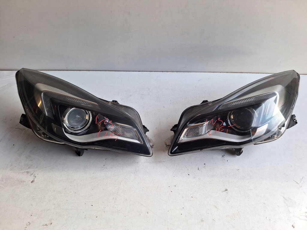 Купить Opel insignia a рестайлинг  13-17 фара правый  + led uk