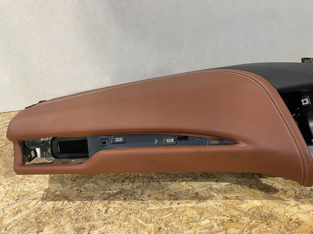 фото №5, Maserati levante консоль приборная панель подушка безопасности приборная панель uk