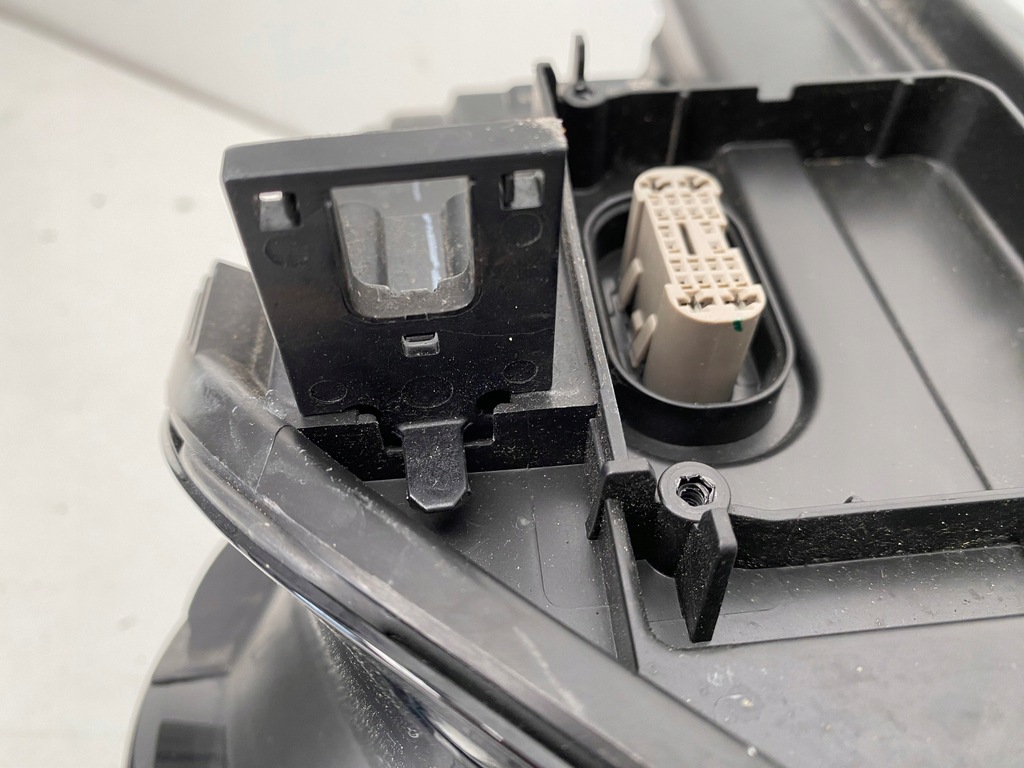 фото №8, Audi q5 80a лампа ліва перед передня bi ксенон led 80a941005