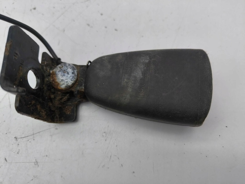 фото №6, Volvo v50 2009 пряжка заднього поперечина безпеки