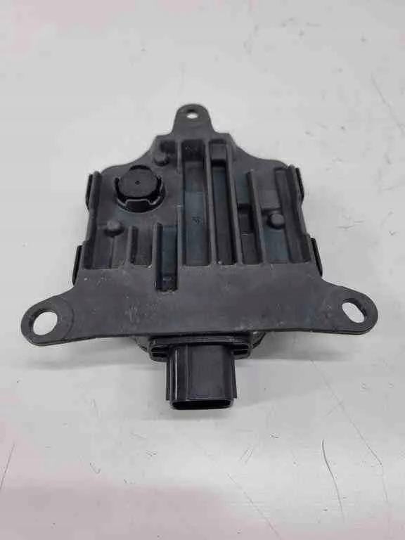 Модуль мертвого pola toyota 8816242090 2.5l 2020 Оригинал