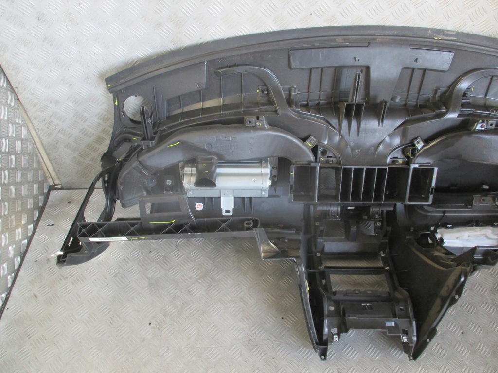 фото №7, Приборная панель подушки безопасности peugeot 407 04-11r