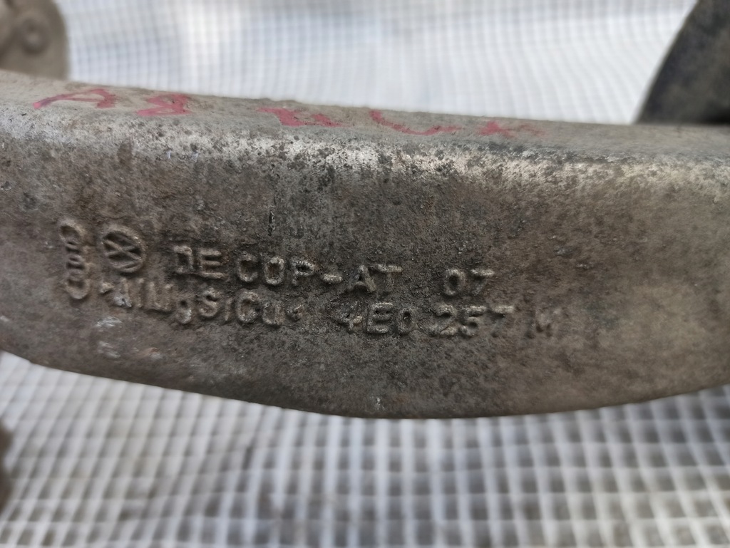 фото №7, Audi a8 d3 поворотний кулак передня ліва ступиця 3.0 tdi