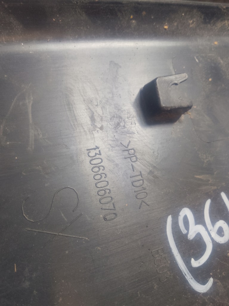 Ducato boxer jumper 17- молдинг бічна ліва 1306606070 Зі Шроту