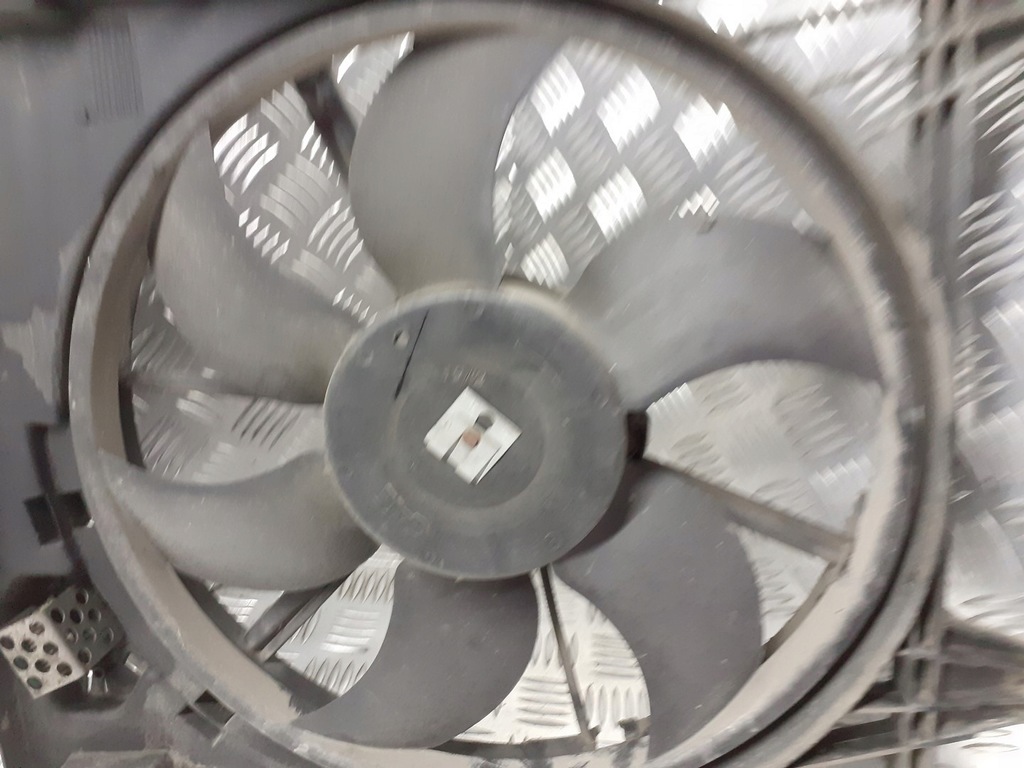 фото №3, Вентилятор радиатора renault clio ii 1.2 7700428659