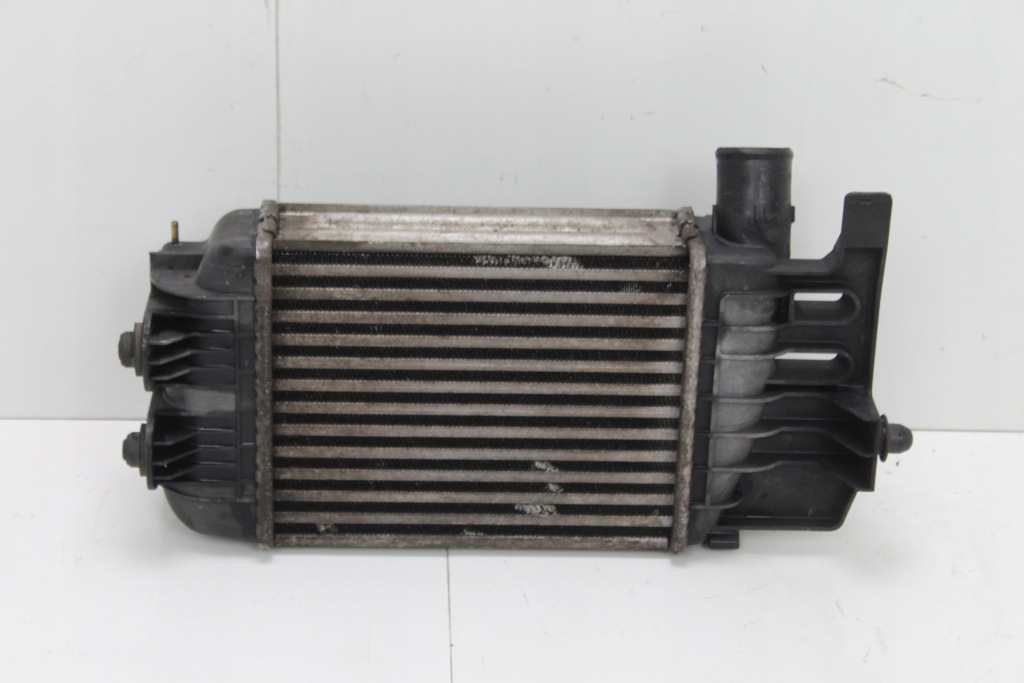 фото №1, Радиатор интеркулер toyota yaris ii fl 05- 1.4d