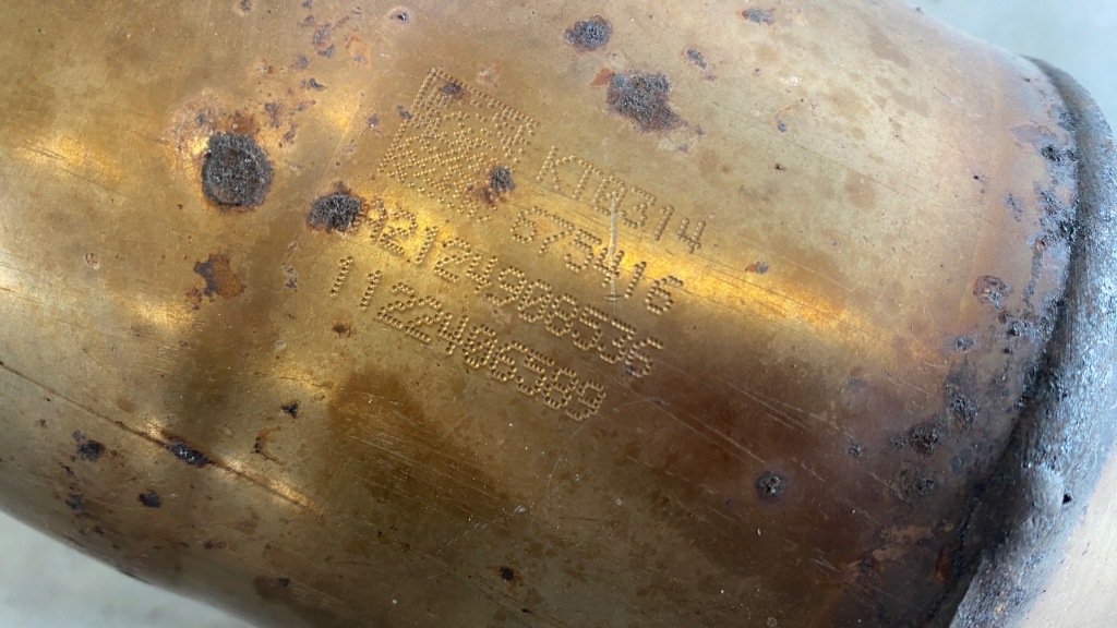 Купити Каталізатор mercedes cls 500 w218 e 500 w212 4,7 2124908736 2124908536