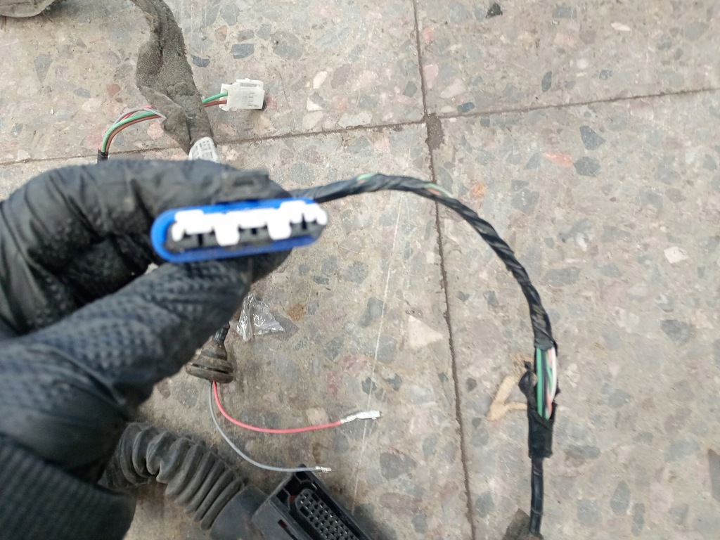 фото №4, 8200466050 жгут drwi левый задняя renault scenic ii