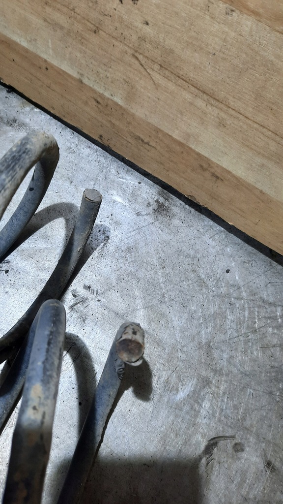 фото №3, Пружины задняя volvo v70 ii 00-07