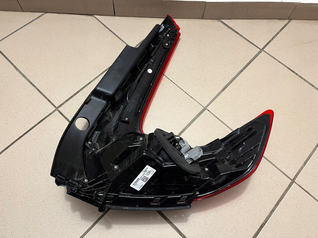 фото №16, Лампа левая задняя задняя левая volvo xc40 xc-40 led 17- 31446790