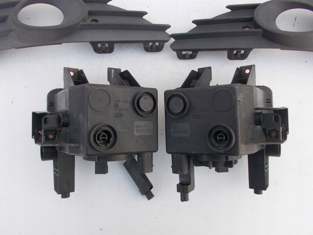 фото №11, Противотуманная фара противотуманные фары левый правый решётка решётки opel astra h iii gtc