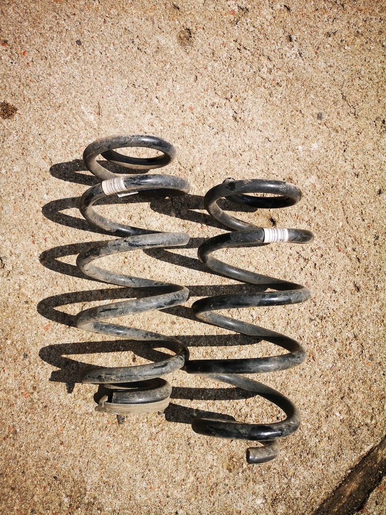 фото №1, Bmw x2 f39 пружини задня комплект