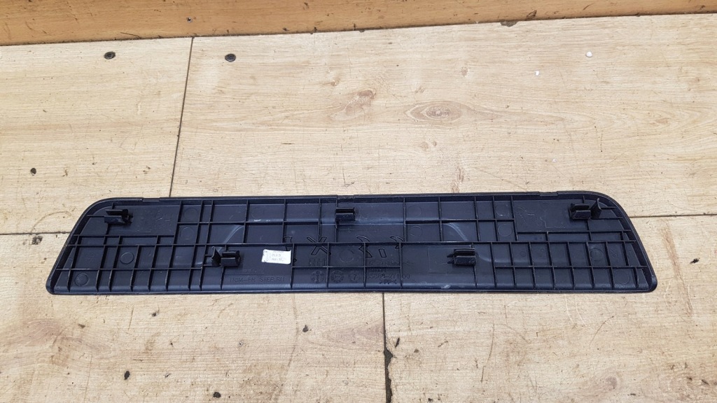 фото №2, Молдинг накладка порог перед hyundai ix35