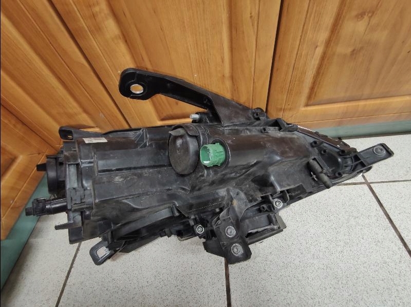 фото №13, Лампа передняя перед lancia delta iii линза led