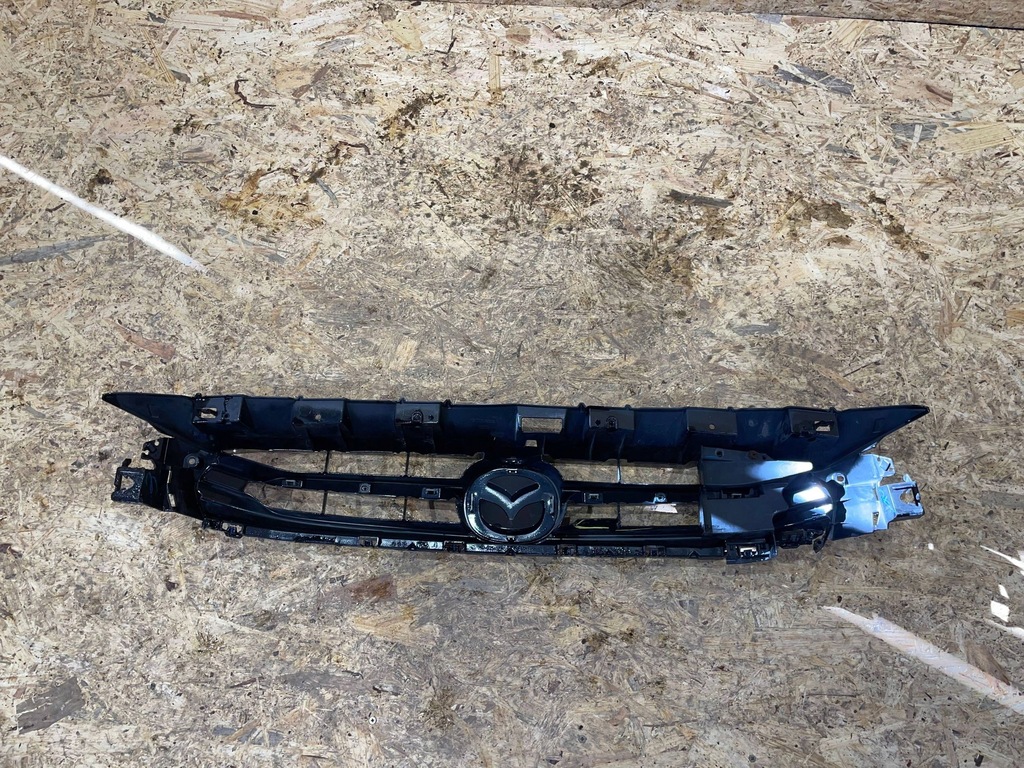 фото №8, Mazda 2 dj iii 3 14-19 решітка радіатора решітка радіатора решітка середня бампера перед