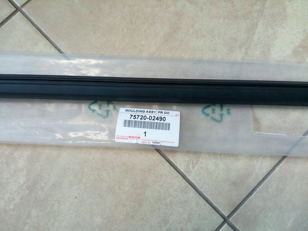 фото №12, Молдинг стекло parapet toyota corolla e21 перед выбор nowa oryg.