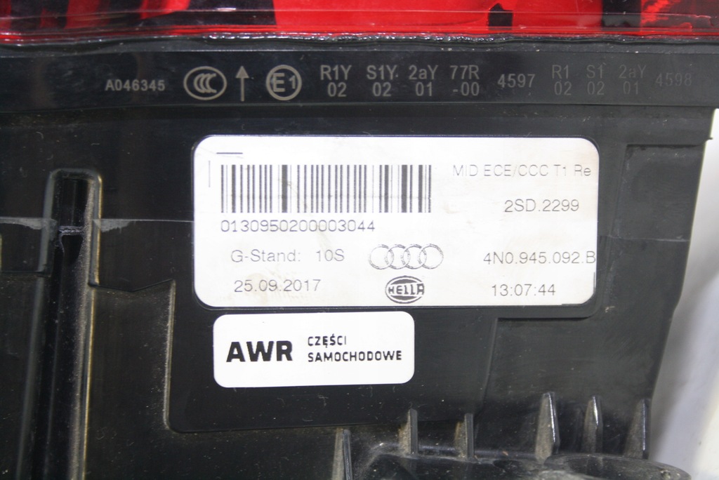 фото №13, Лампа правый задняя крыла audi a8 d5 s8 4n0945092b