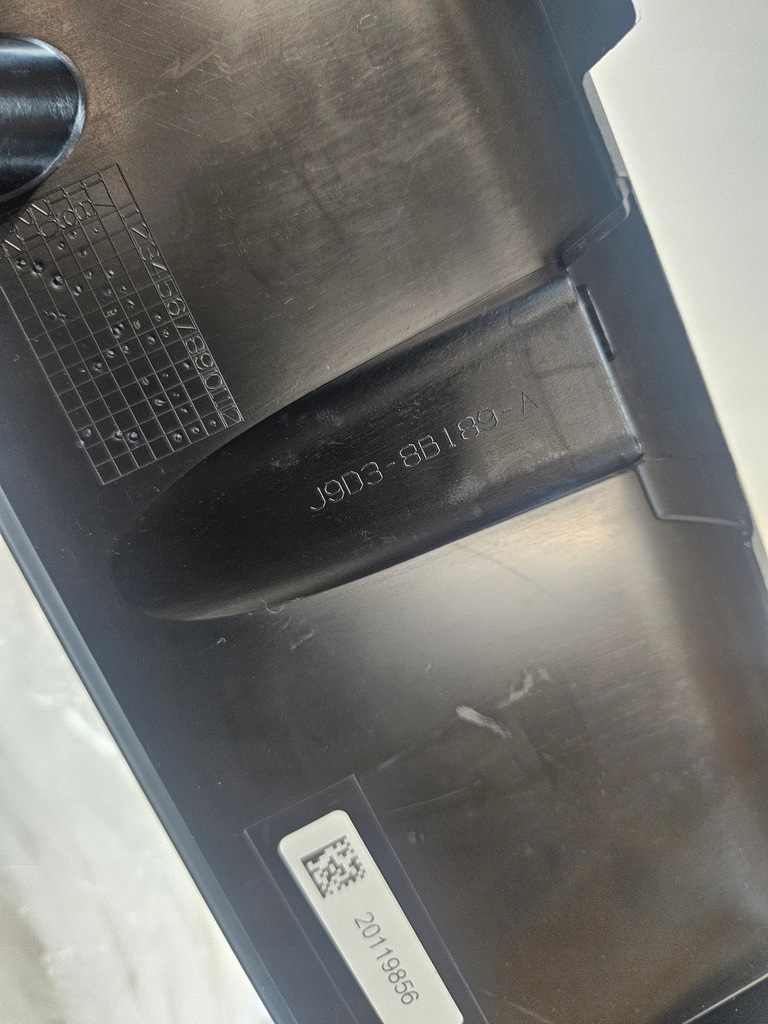 фото №6, Jaguar i-pace защита направляющая решетка впуск воздуховод воздуха j9d3 8b189 a