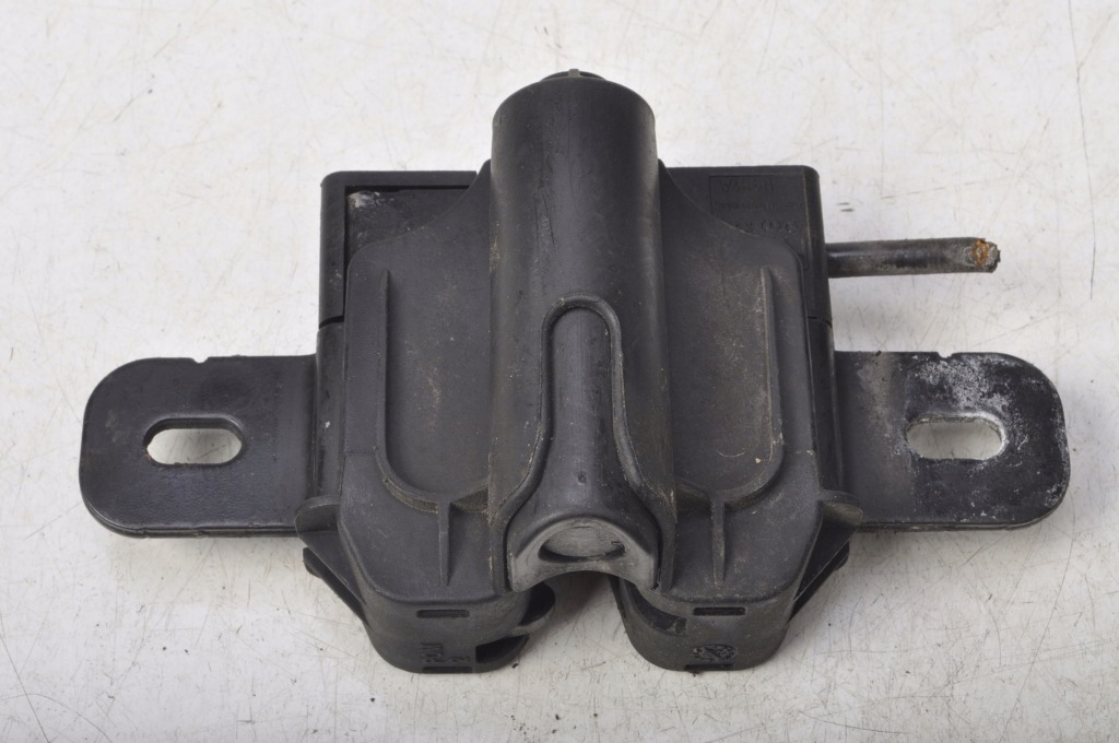 фото №1, Volvo s60 ii v60 замок капот 31218878